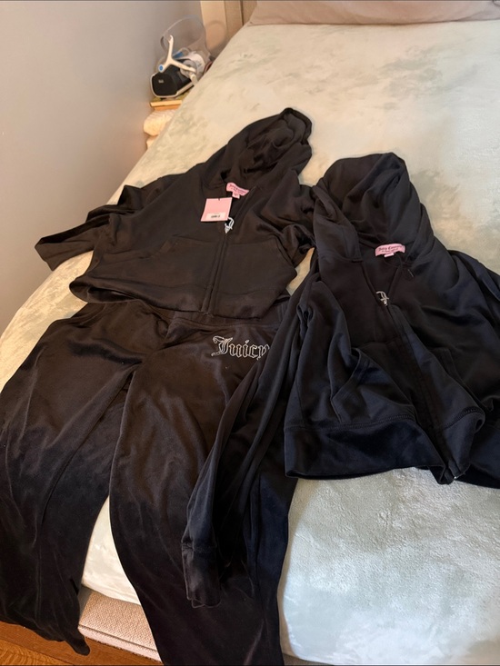 Juicy Couture Pants - Juicy Couture Black Velour Hoodie & Jogger Set